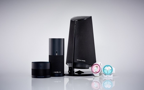 KT 움직이는 인공지능 '기가지니 LTE' 출시