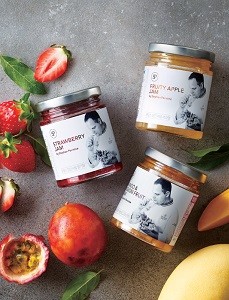 SPC삼립, 프랑스 월드 챔피언 스테판 페롯과 협업해 프랑스 장인 비법잼을 출시했다.