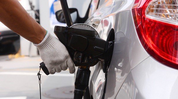 한가위 귀향길에 정량미달이나 가짜 석유 주유소 주의보가 켜졌다.