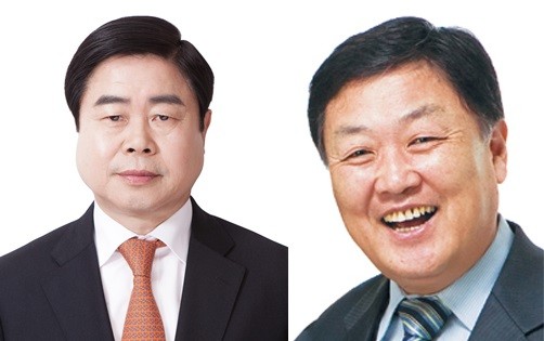 유성티엔에스의 이현우 신임 부회장(왼), 문인구 신임 사장(오). (사진제공=서희건설)