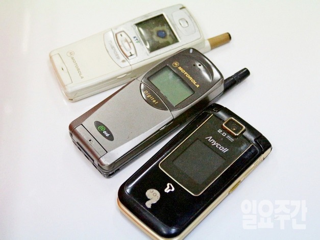 피처폰 판매량은 2023년 1억3870만대로 721% 초고속 성장할 전망이다.