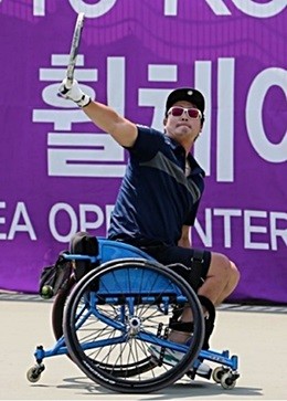 김명제 선수는 국내에 많지 않은 쿼드등급의 휠체어테니스선수다.